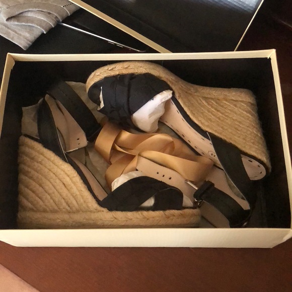 Coach Verronica Wedges - Picture 5 of 6